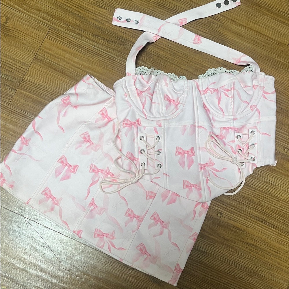 Edikted Pink Bow Corset Halter Small Top Set - Picture 2 of 9